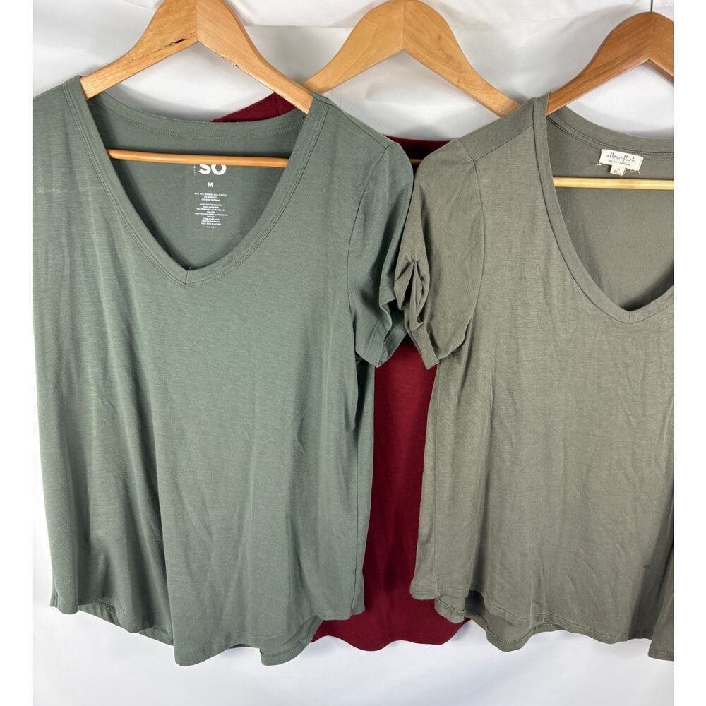 Womans Size Medium Basic Tee Bundle of 3 - Picture 3 of 4